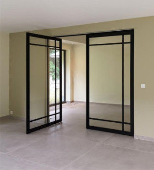 Modern Aluminium Pivot Entry Doors Wooden Grain Finish ISO45001 For Patio