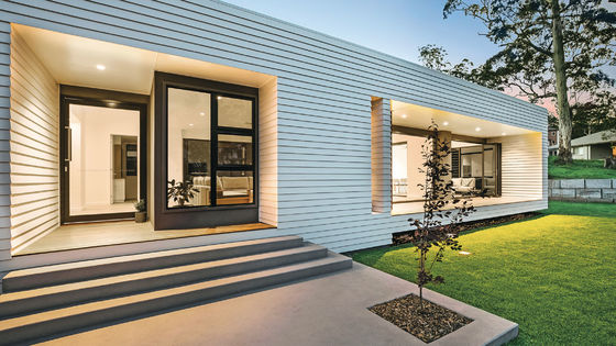 ODM Aluminium Pivot Doors Vertical Folding With Stainless Steel Mesh