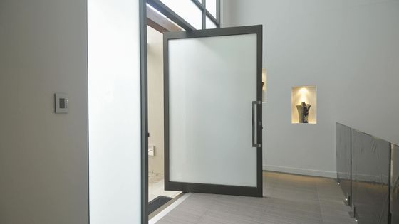 ODM Aluminium Pivot Doors Vertical Folding With Stainless Steel Mesh